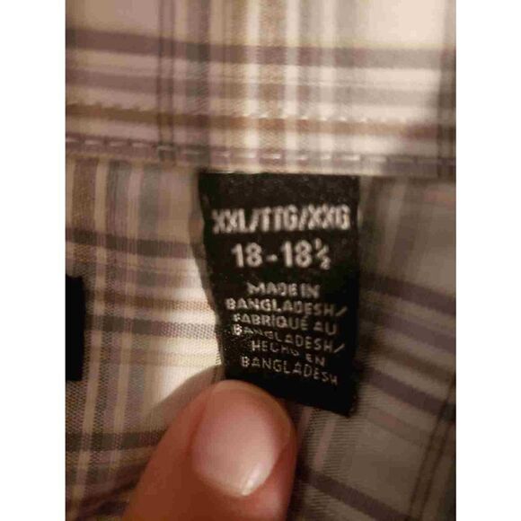 Van Heusen Button Up SS Shirt - Picture 4 of 5